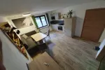 Mehrparteienhaus direkt an der Piste & Rodelbahn