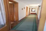 Mehrparteienhaus direkt an der Piste & Rodelbahn