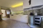 Apartment- bzw. Mehrparteienhaus