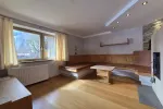 Apartment- bzw. Mehrparteienhaus