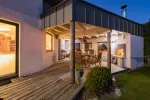 Architektonische Eleganz in sonniger Toplage